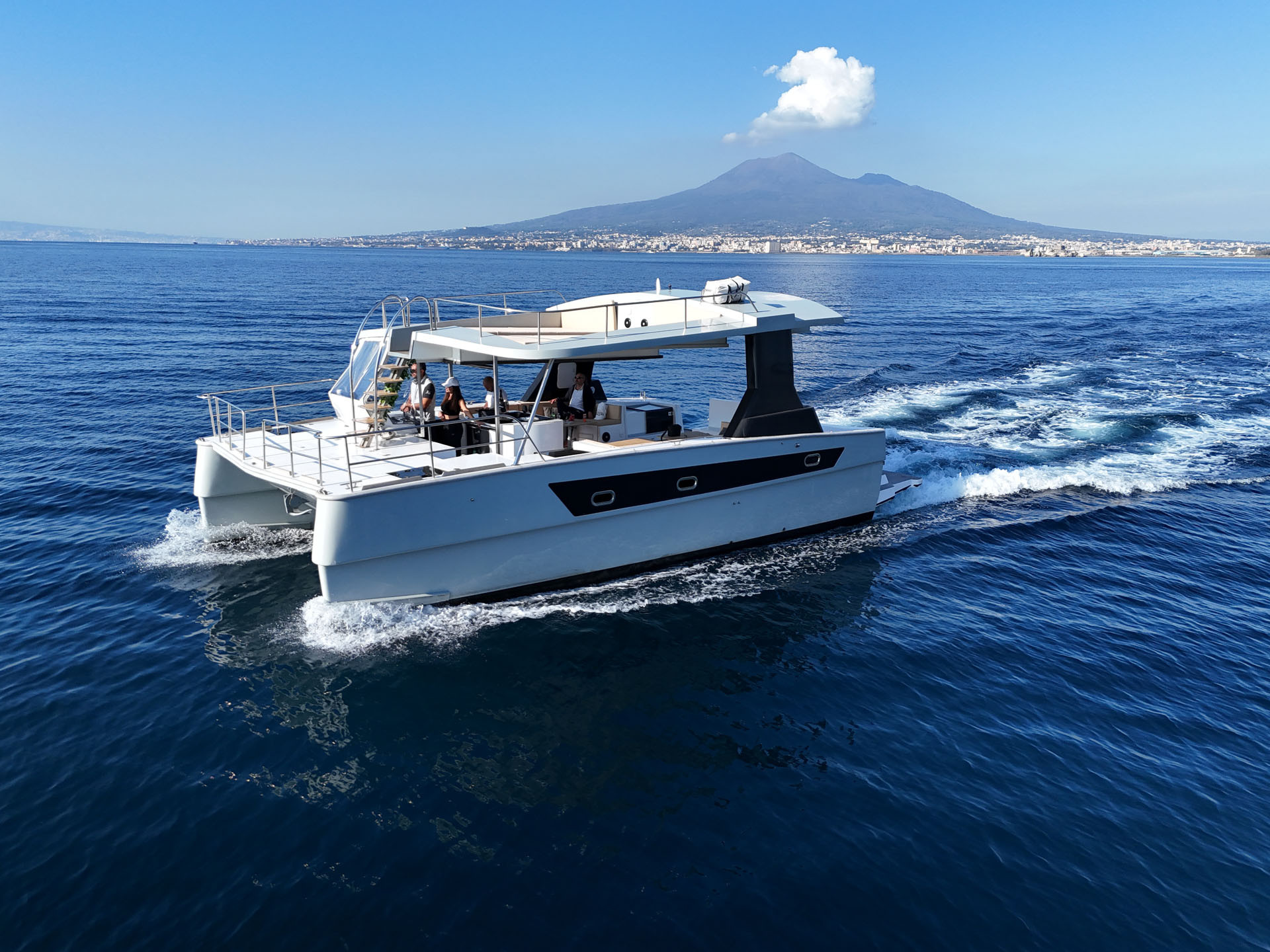 SEABUS CATAMARAN 380 Smart