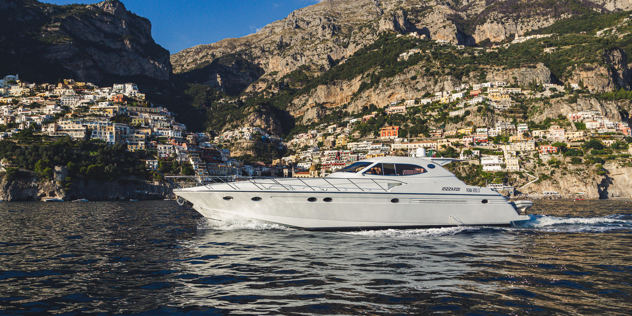 Rizzardi 60 Top Line